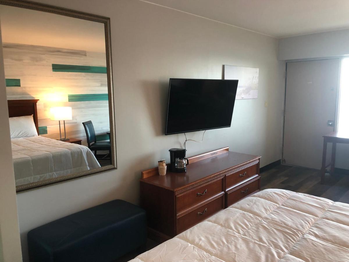 Gazebo Inn Oceanfront Миртъл Бийч Екстериор снимка