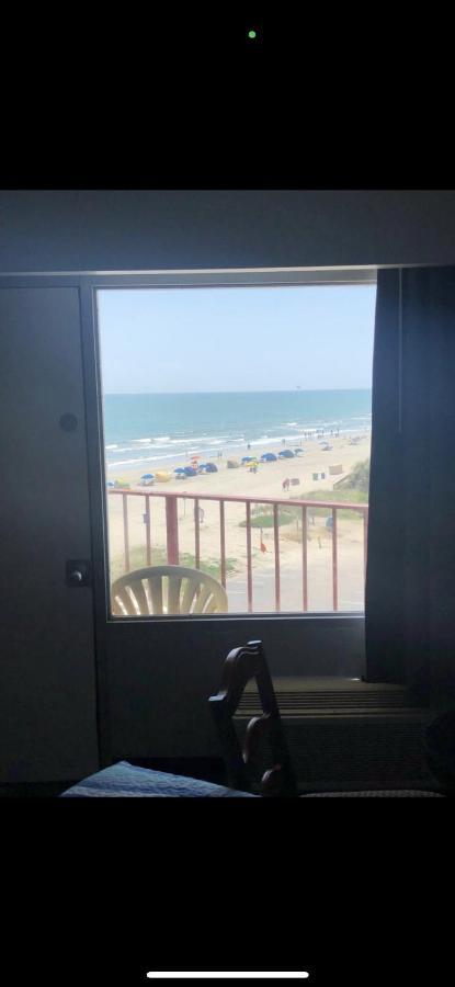 Gazebo Inn Oceanfront Миртъл Бийч Екстериор снимка